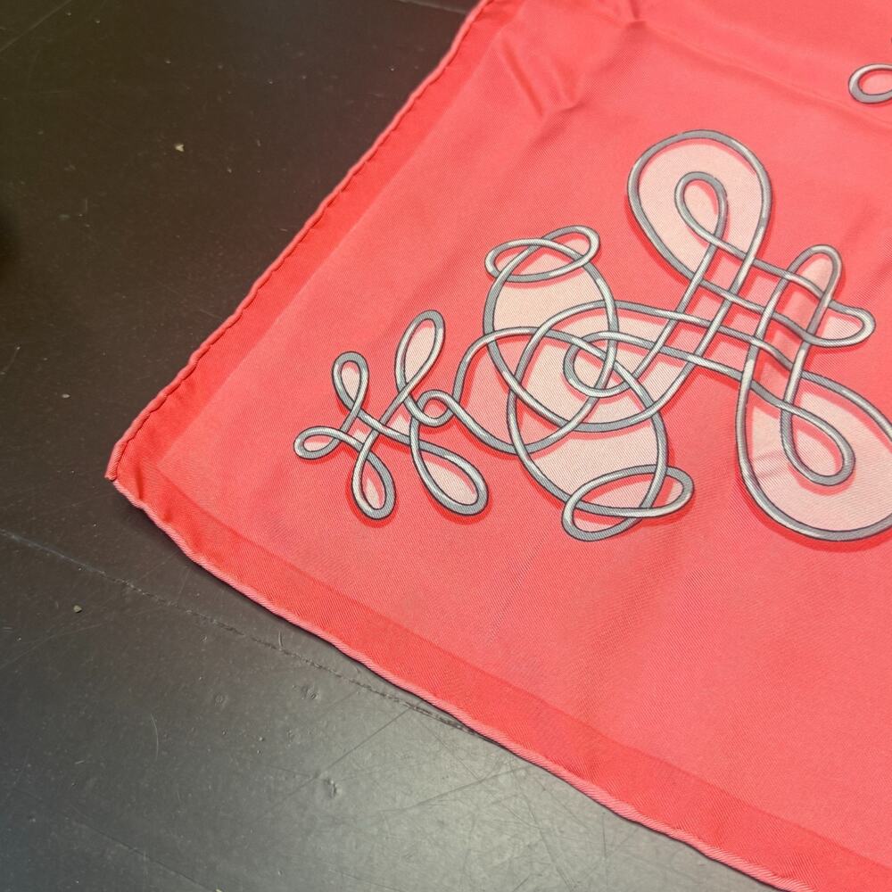 Authentic Hermès Vinci Scarf 1968 Françoise Héron Coral Silk 35x35 Certified - Picture 3 of 7